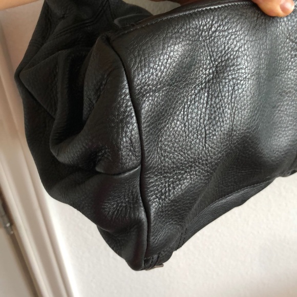 B. Makowsky Bag - Picture 3 of 5